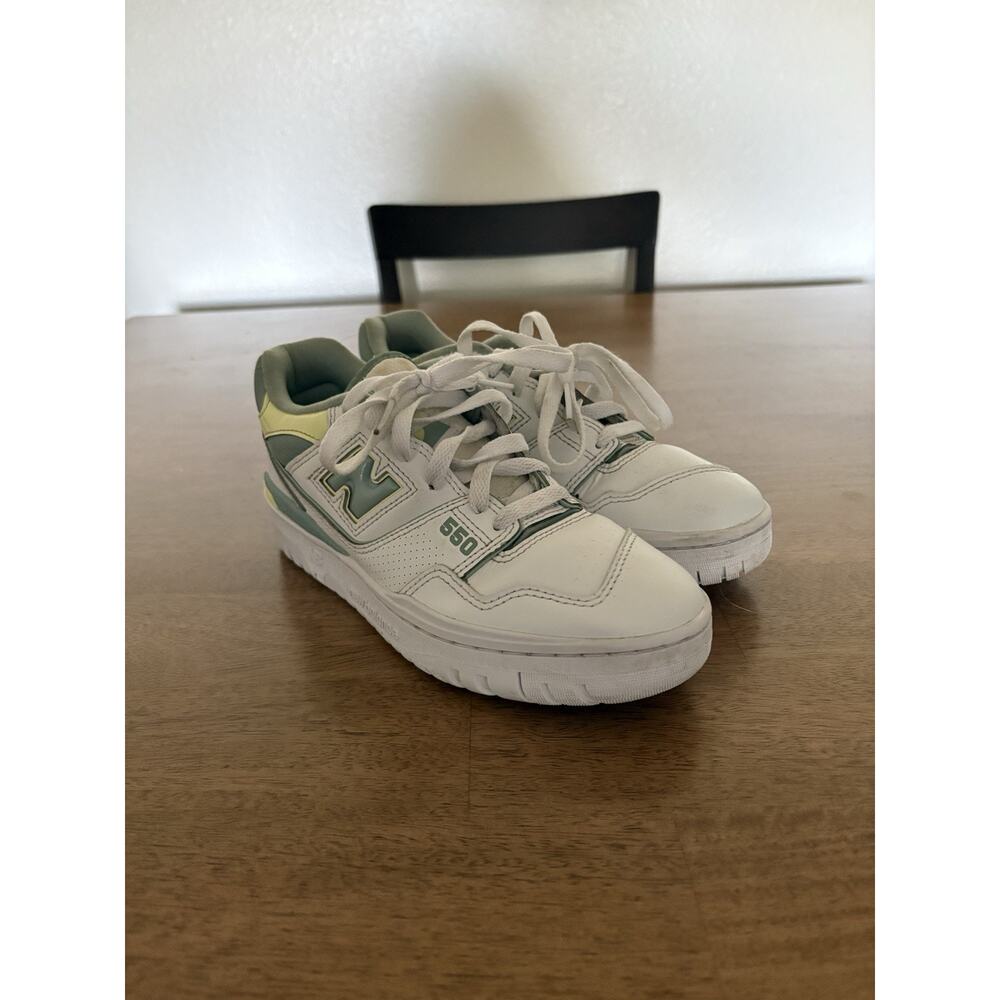 New Balance 550 Casual Women's Sneaker Shoes Leather White Limelight Size 7 B